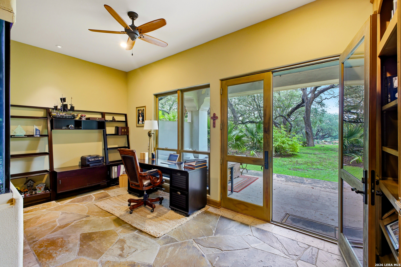 1726 GREYSTONE RDG