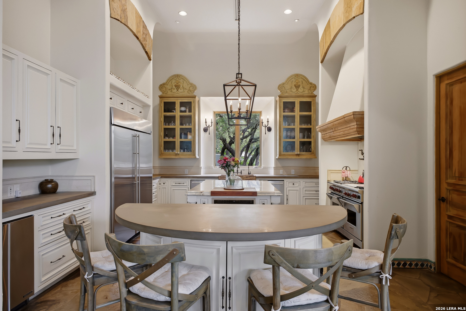 1726 GREYSTONE RDG