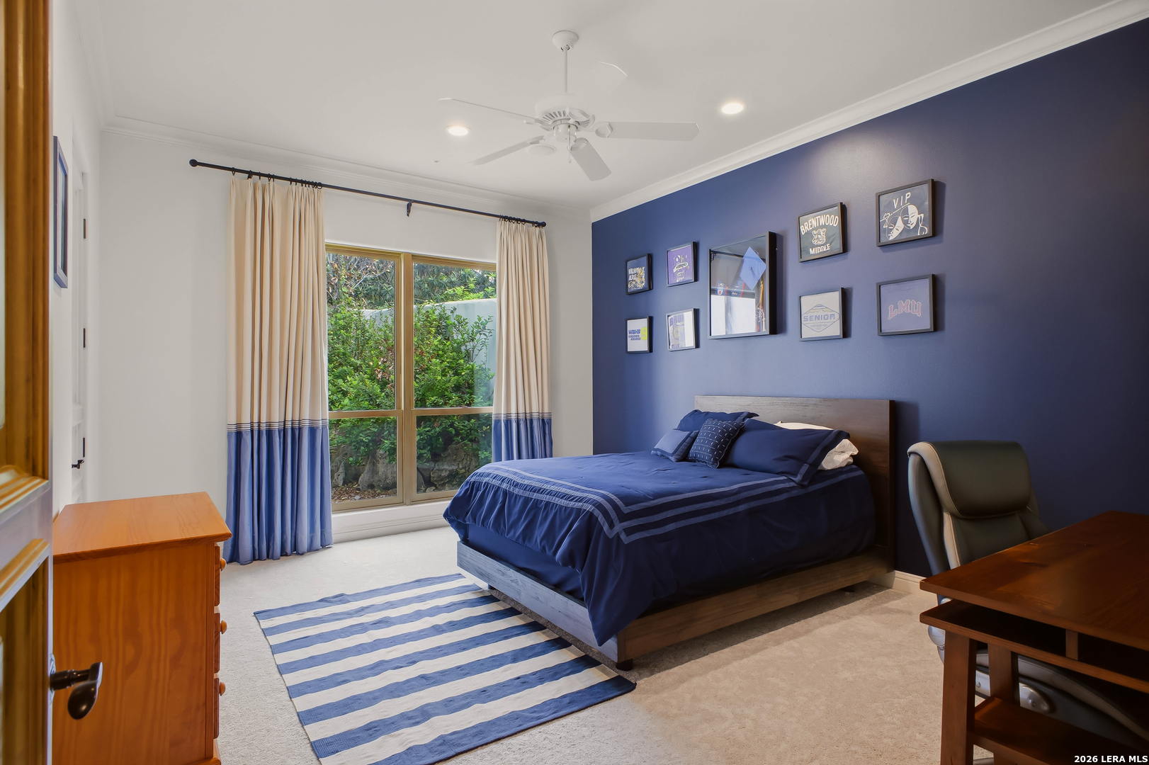 1726 GREYSTONE RDG