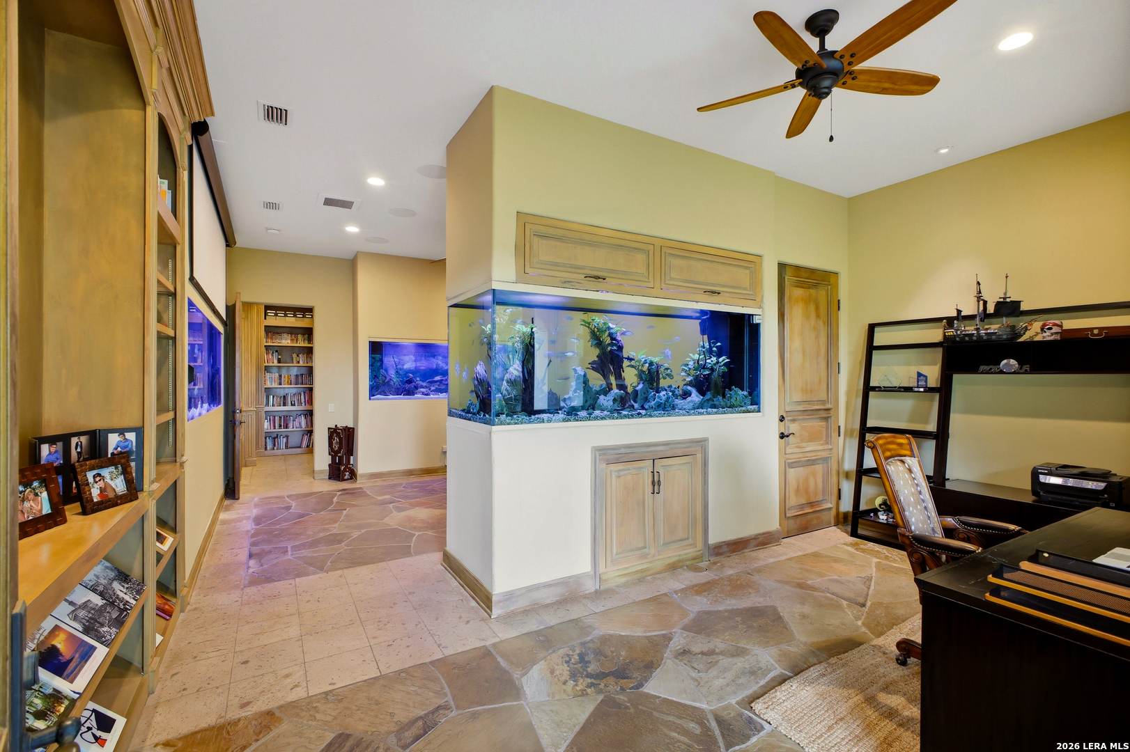 1726 GREYSTONE RDG