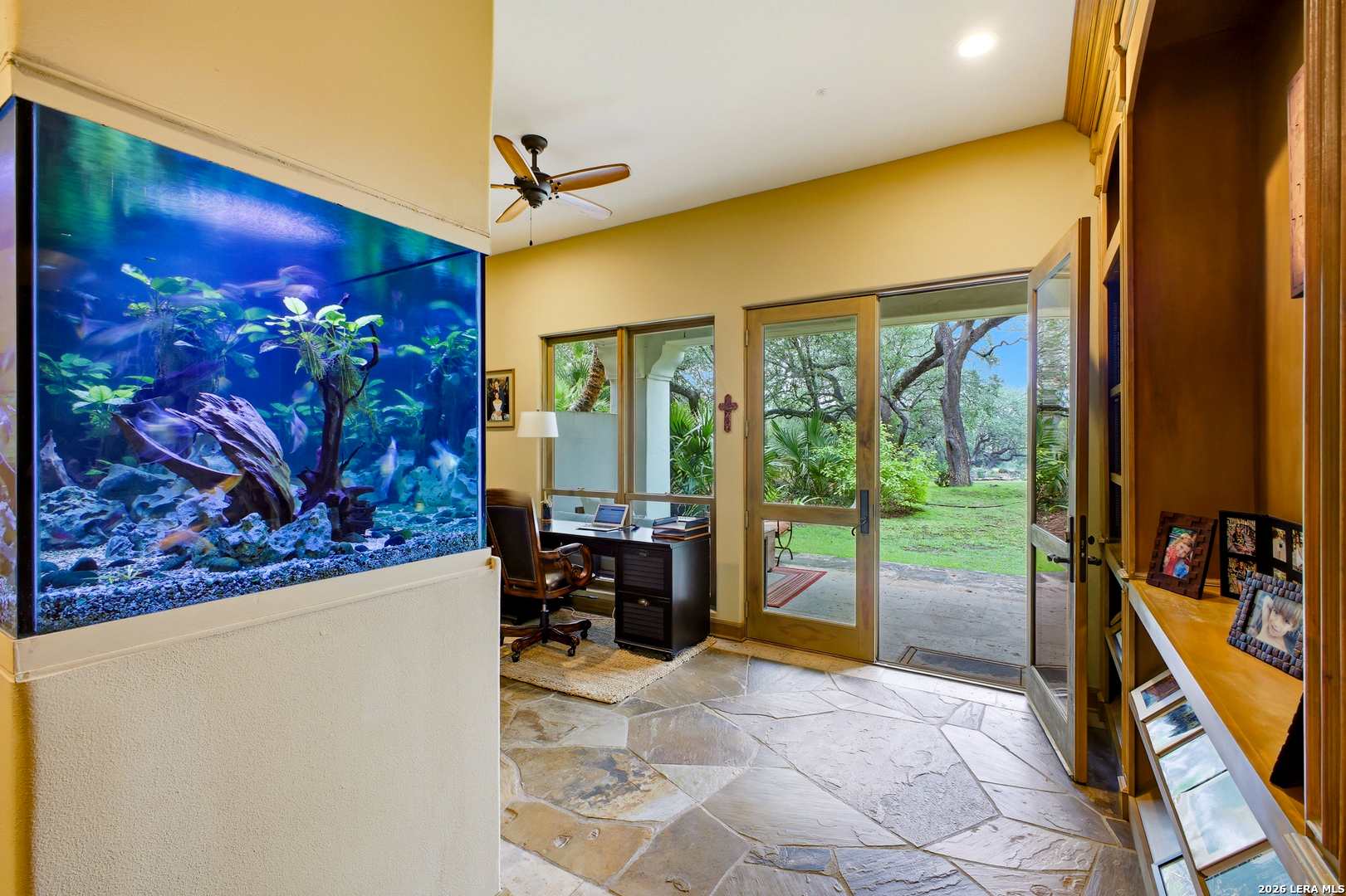 1726 GREYSTONE RDG