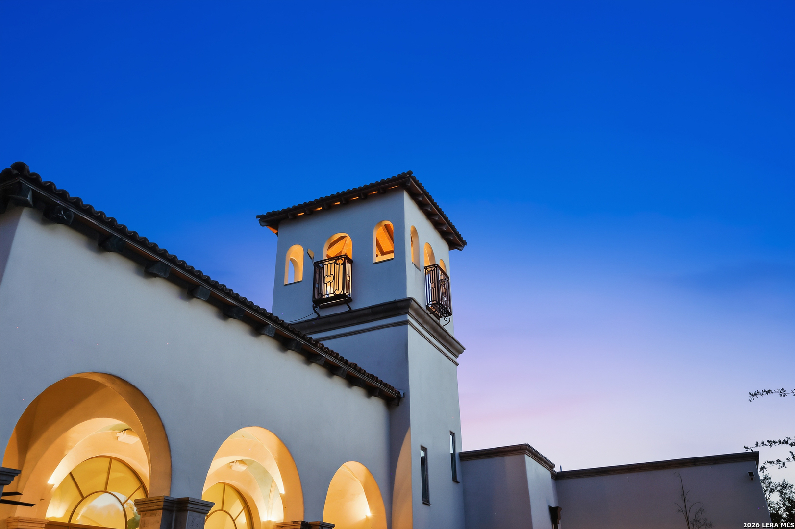 1726 GREYSTONE RDG