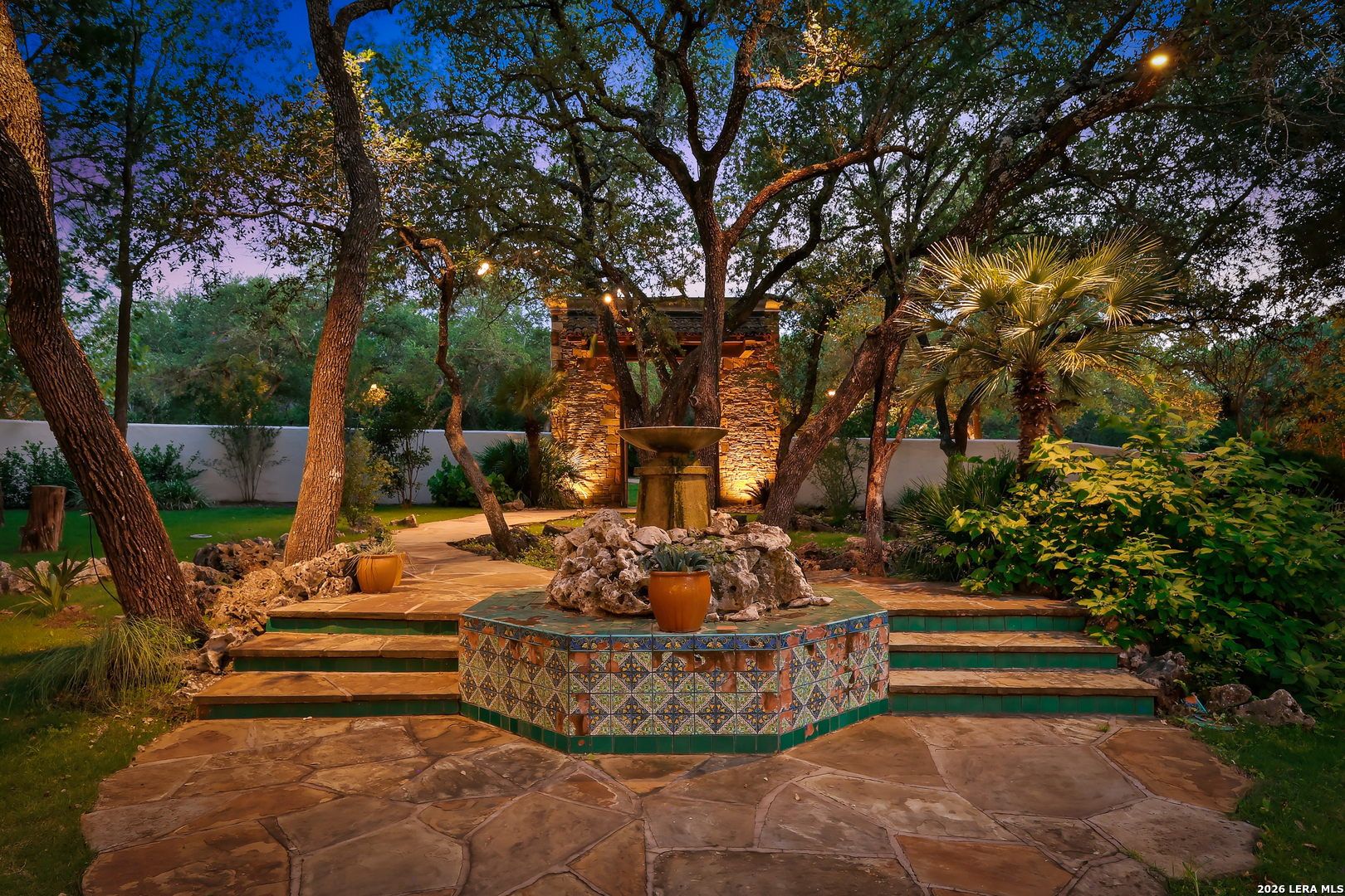 1726 GREYSTONE RDG