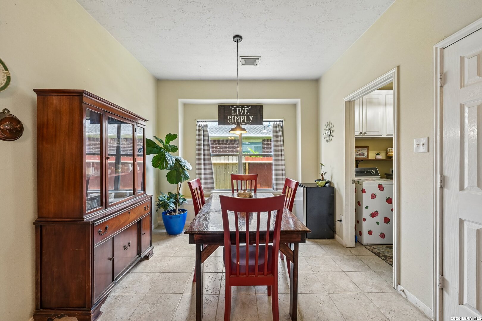 2115 CHESTER FORT DR