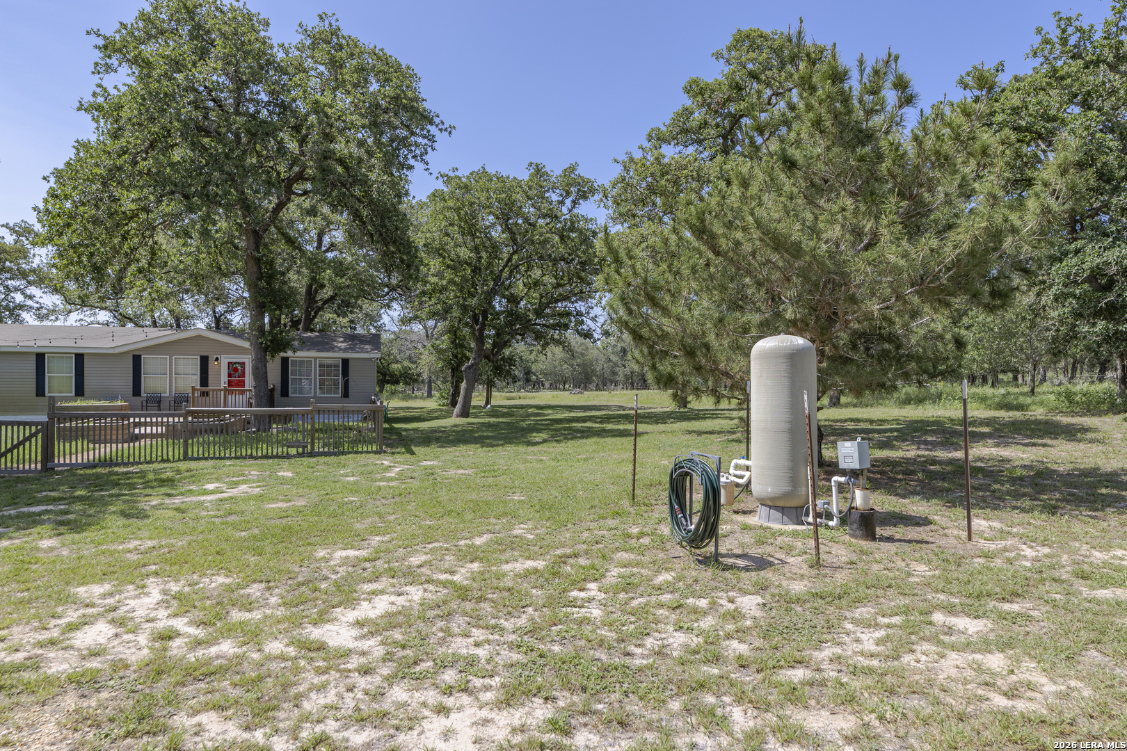 111 LONGHORN RD