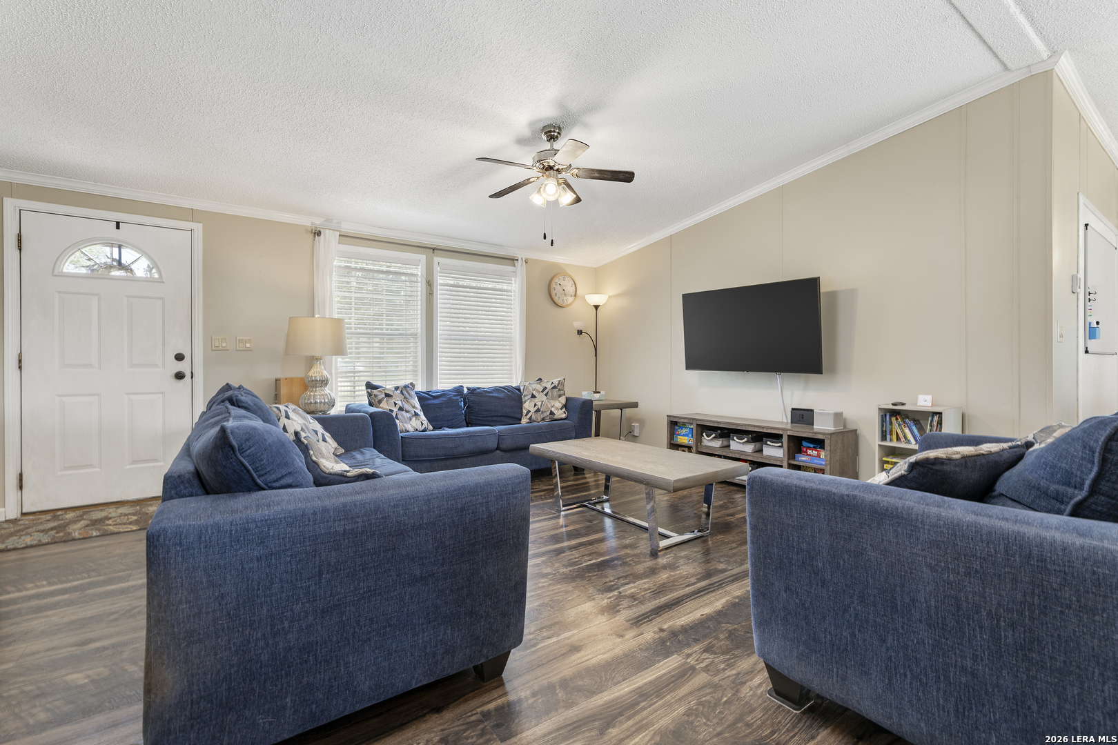111 LONGHORN RD