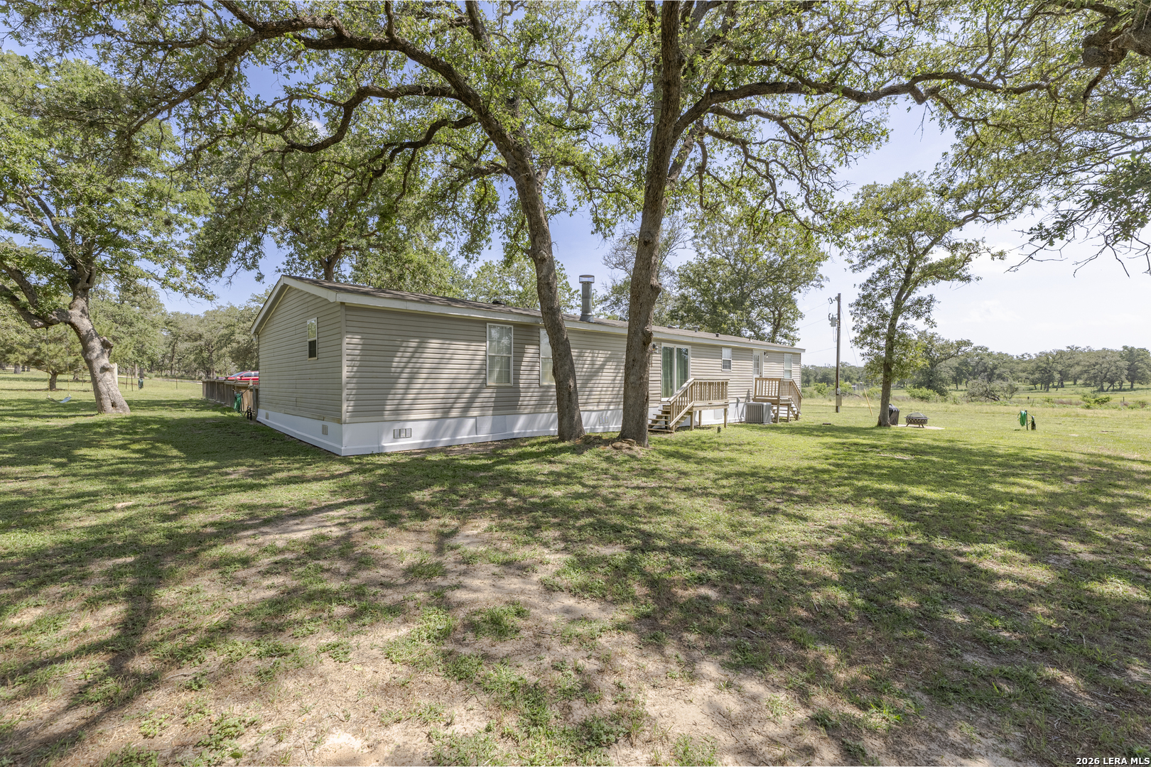 111 LONGHORN RD