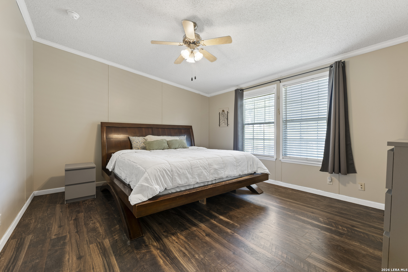 111 LONGHORN RD