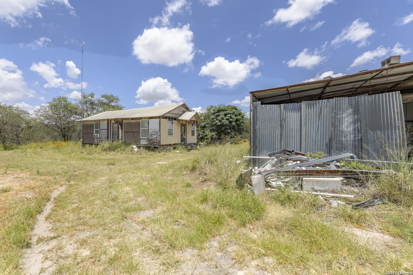 25365 US HIGHWAY 281 S