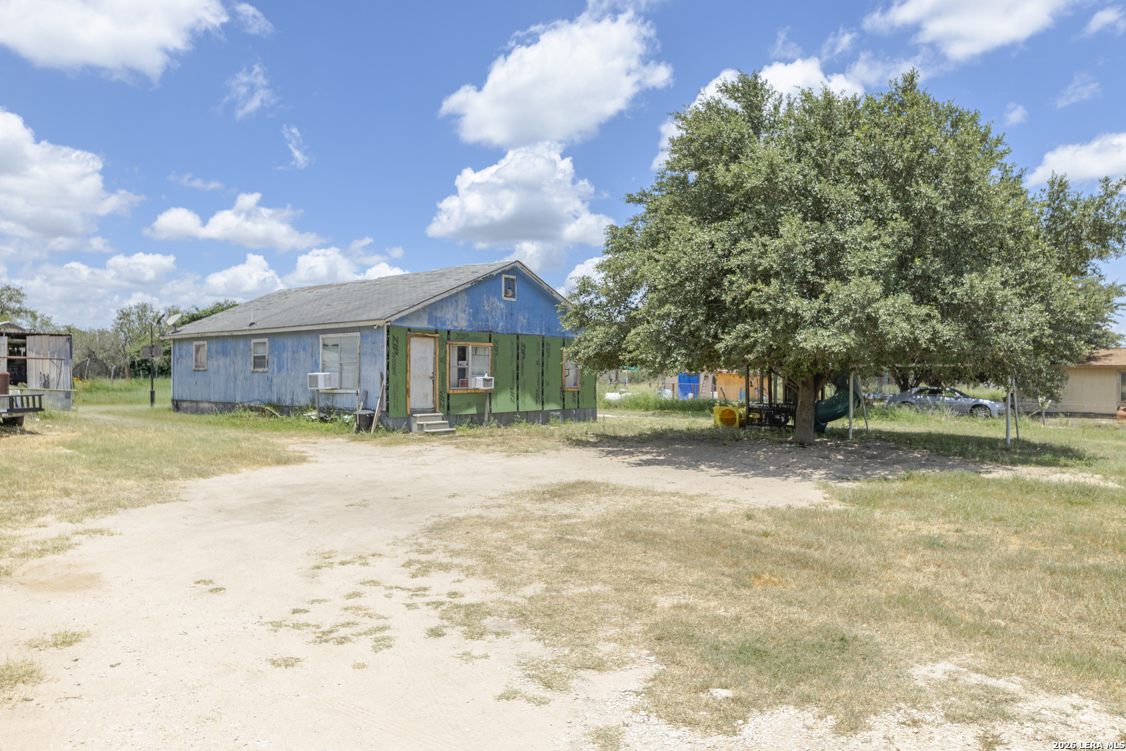 25365 US HIGHWAY 281 S
