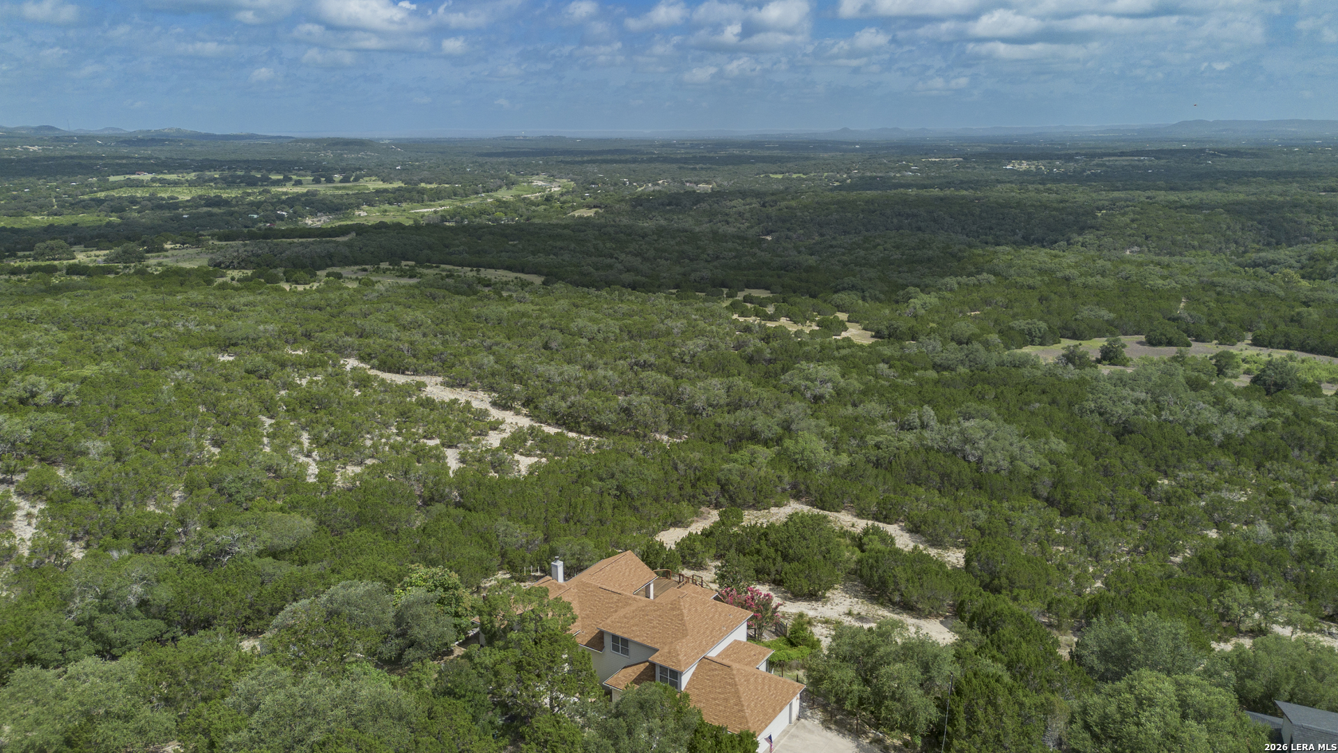 1114 Lakepark Dr