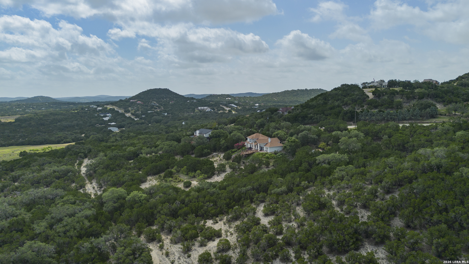 1114 Lakepark Dr