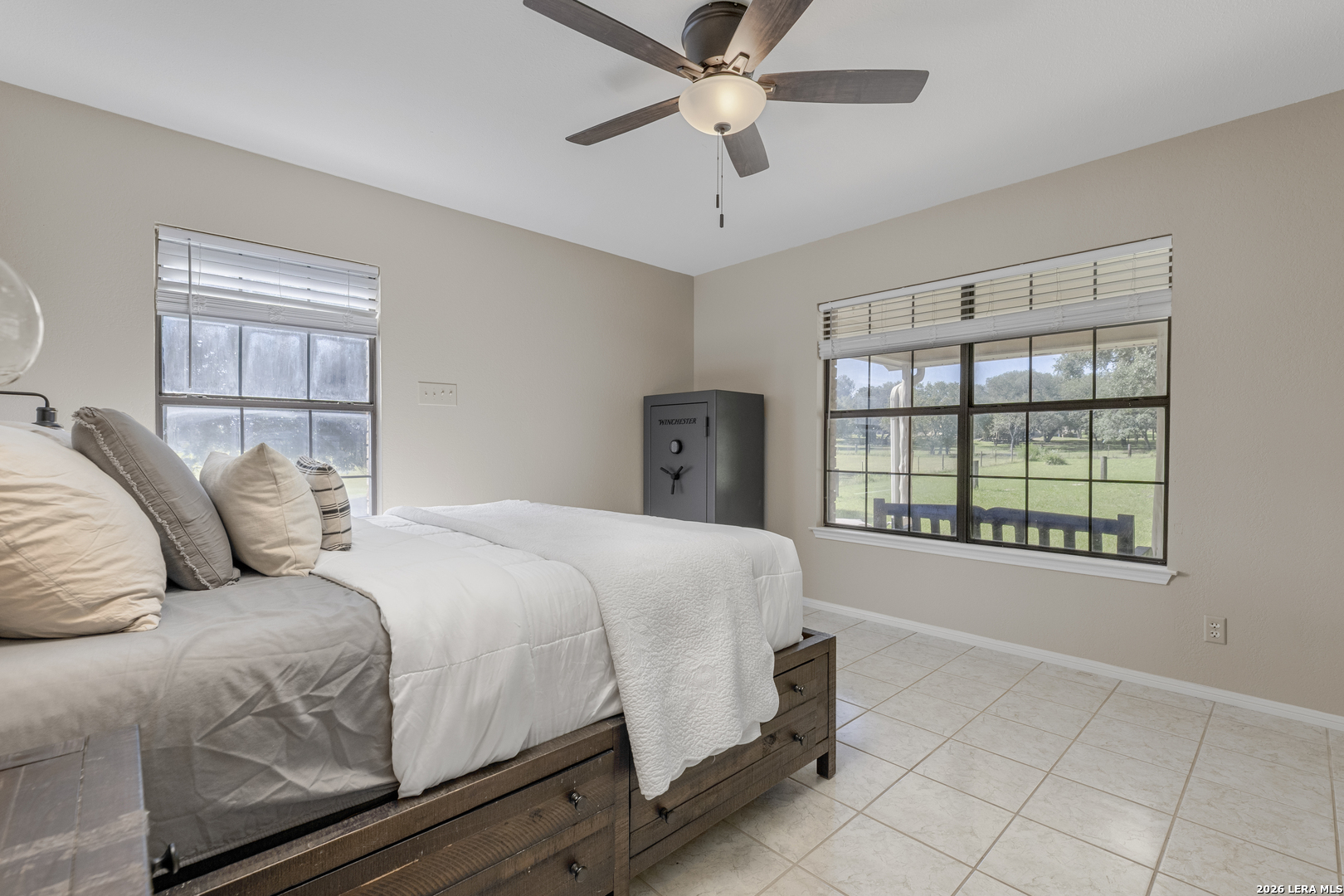 138 BIG OAK DR