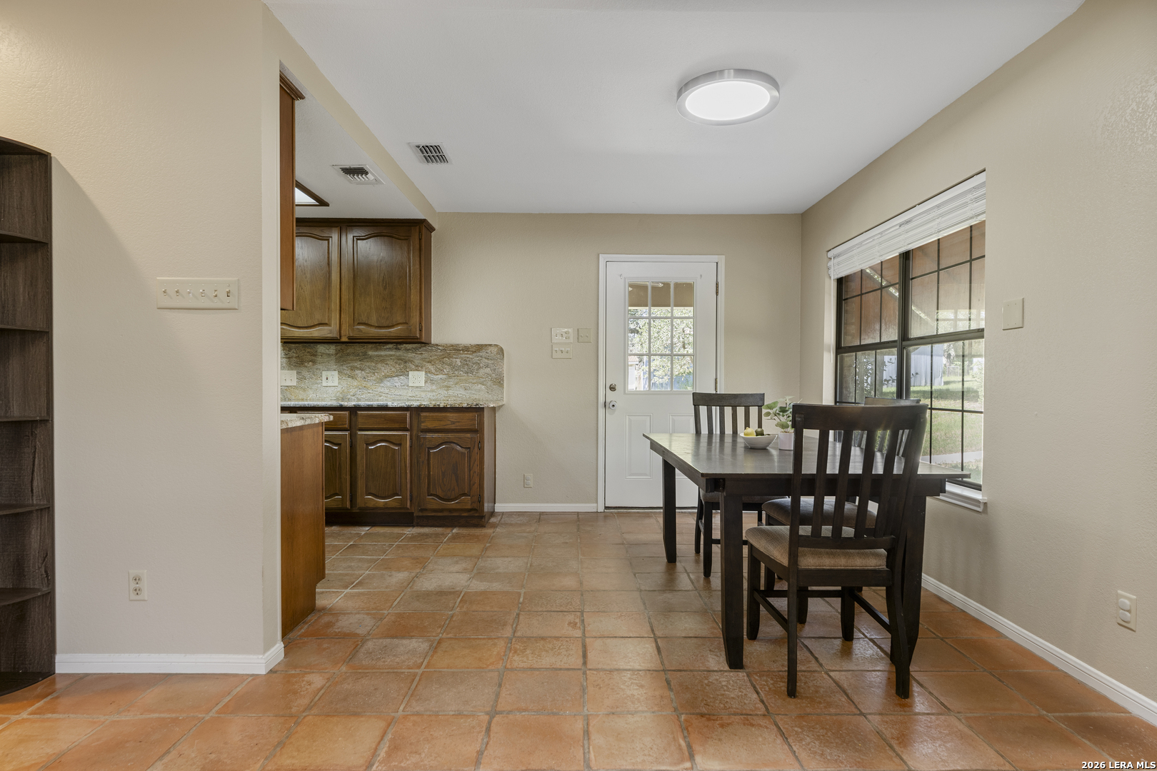 138 BIG OAK DR