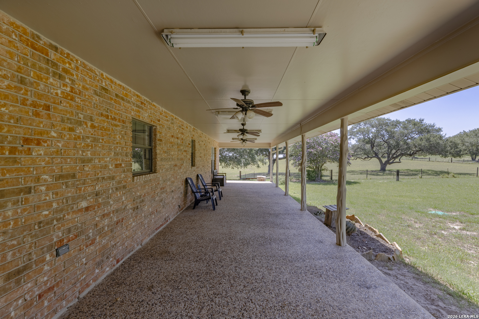 138 BIG OAK DR