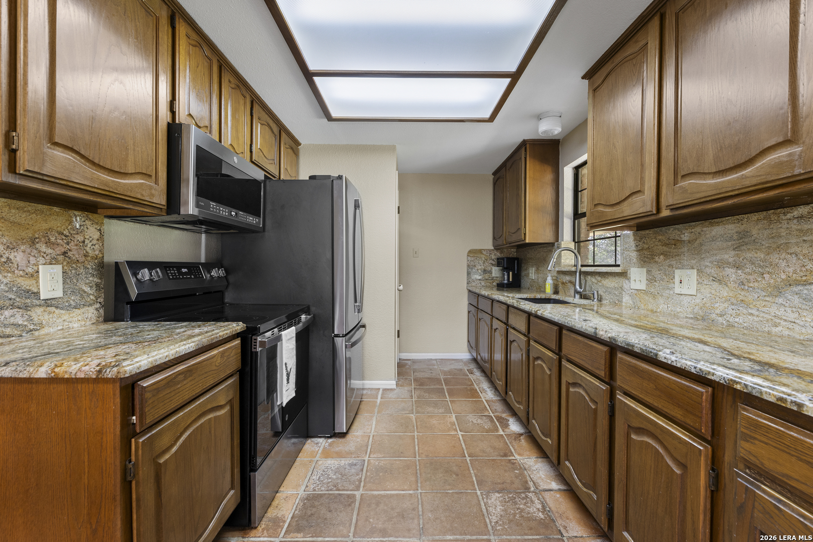 138 BIG OAK DR