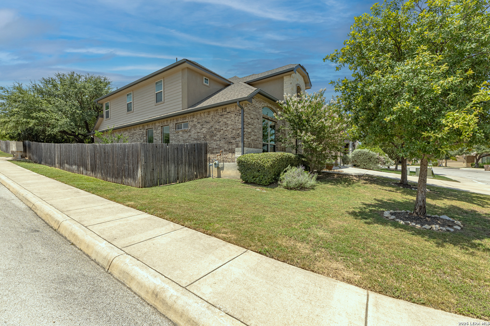 26903 Lavender Arbor