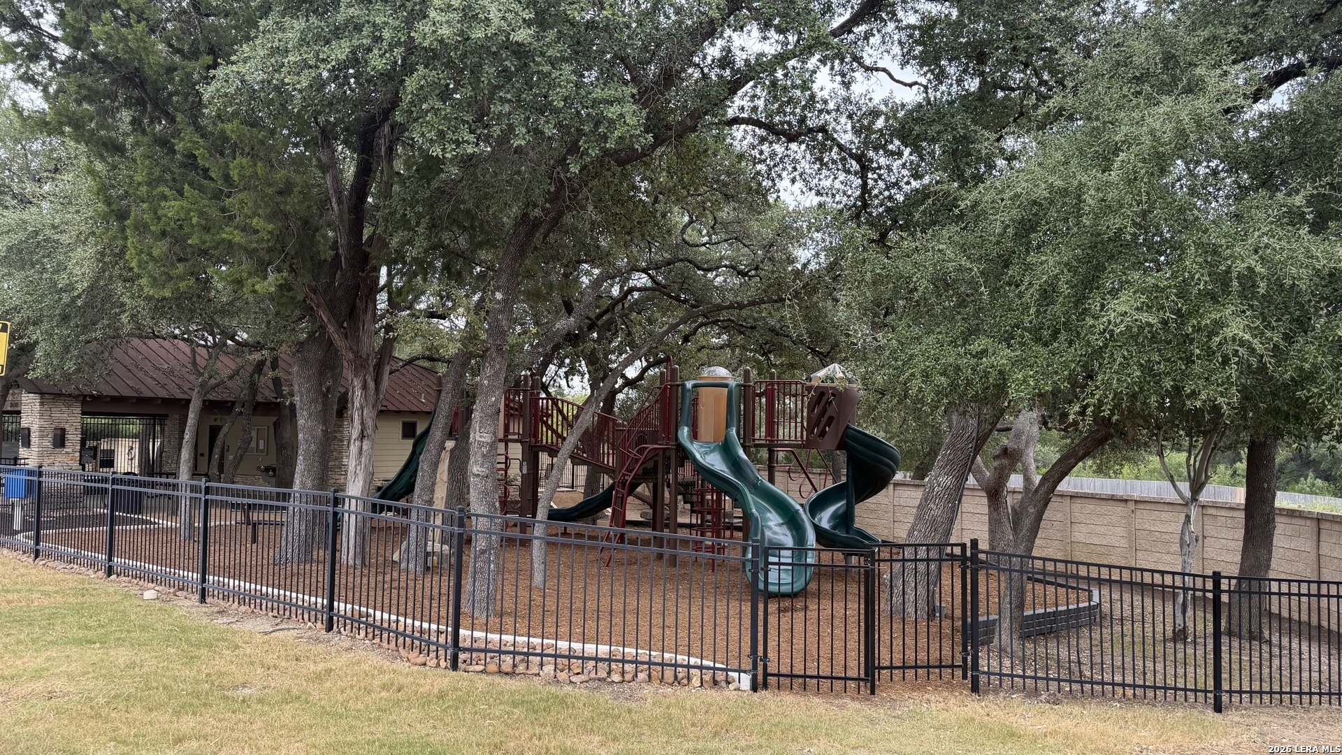 26903 Lavender Arbor