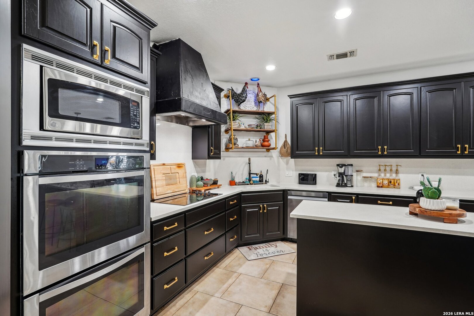 116 LAS BRISAS BLVD