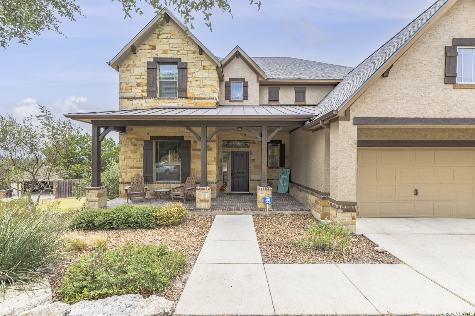 9035 Woodland Trce