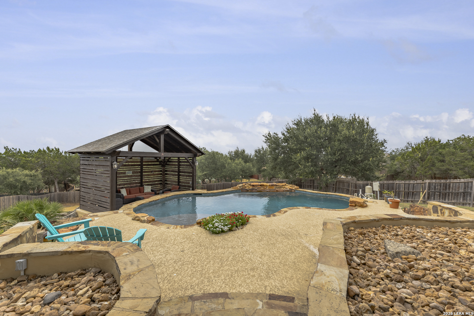 9035 Woodland Trce