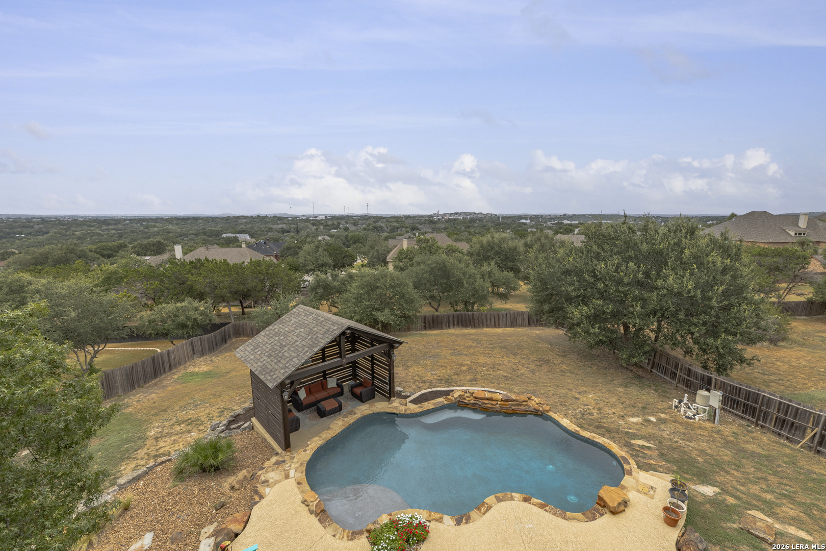 9035 Woodland Trce