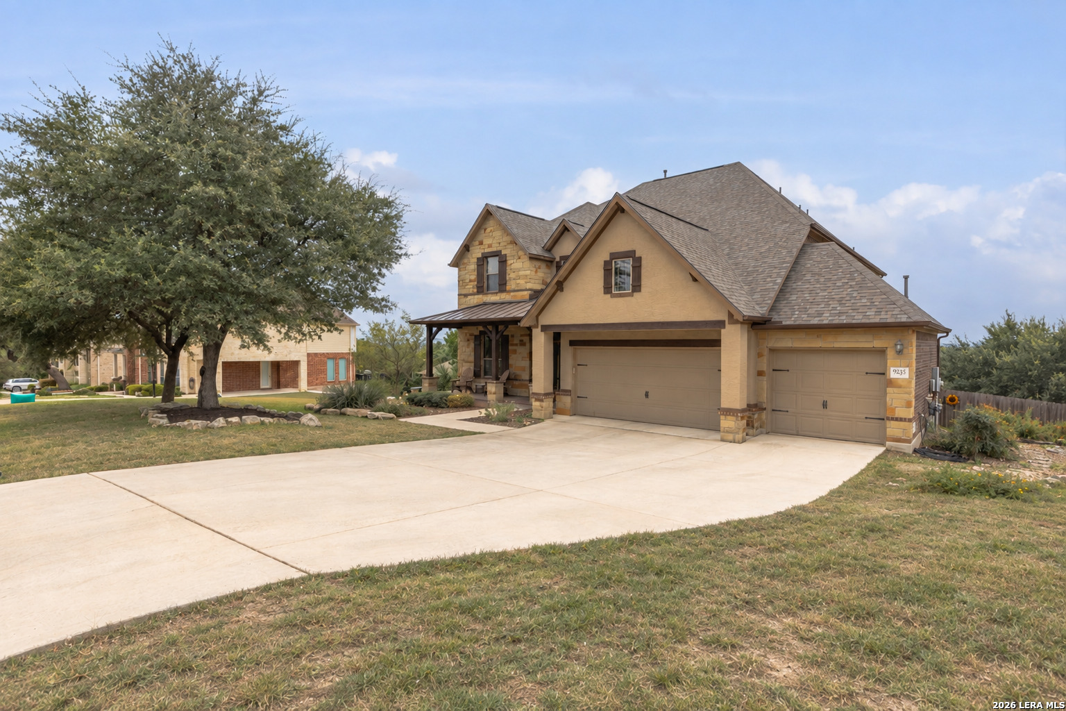 9035 Woodland Trce