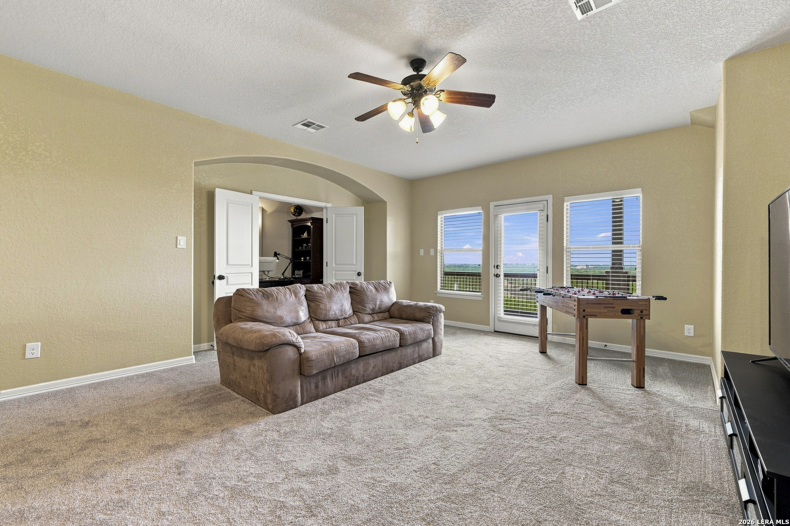 9035 Woodland Trce