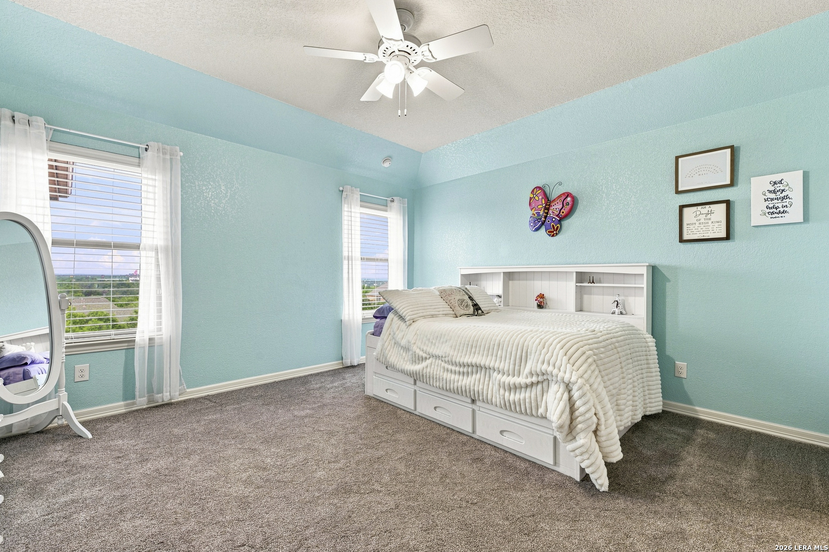 9035 Woodland Trce