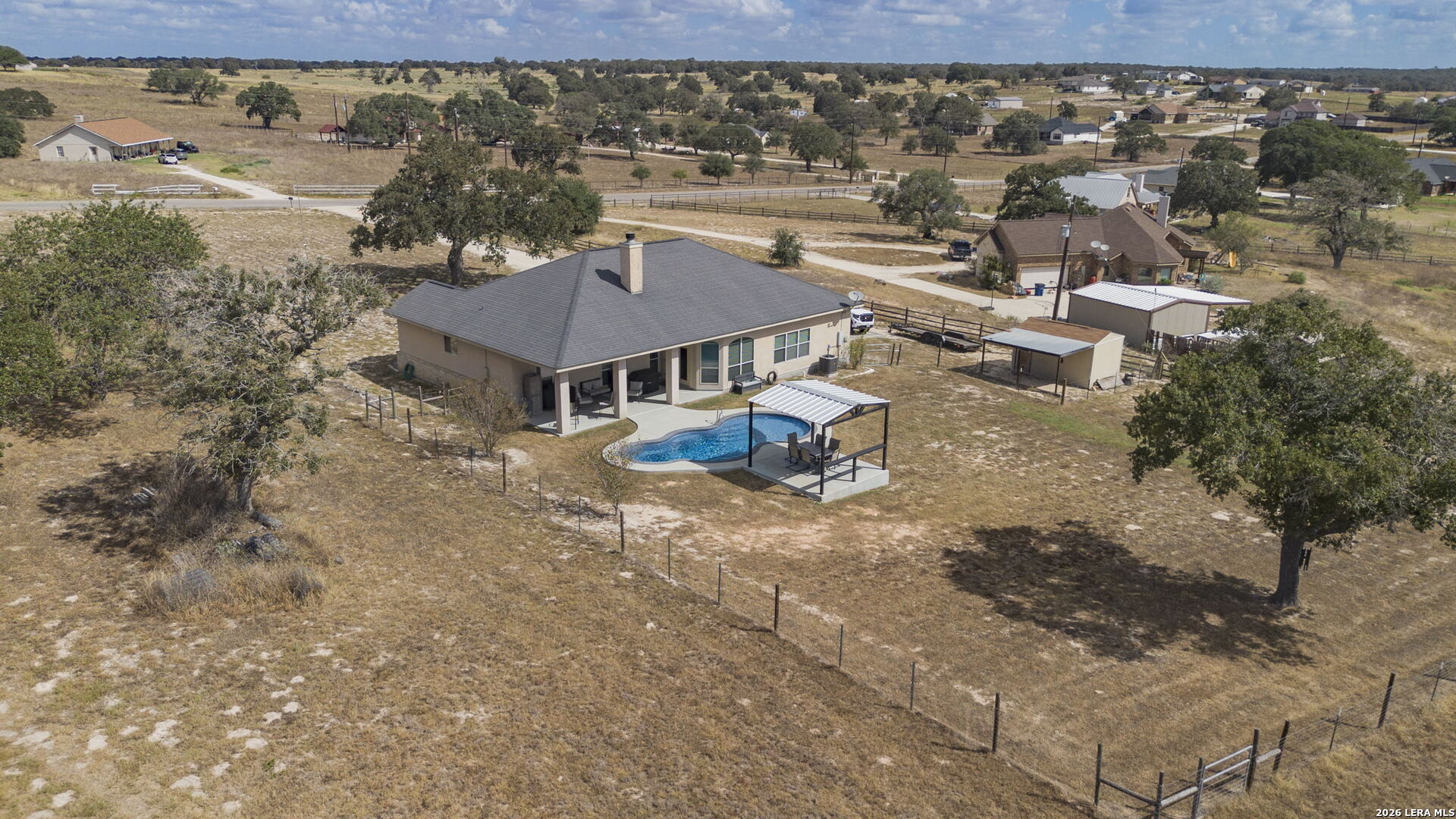 708 Lake Valley Dr