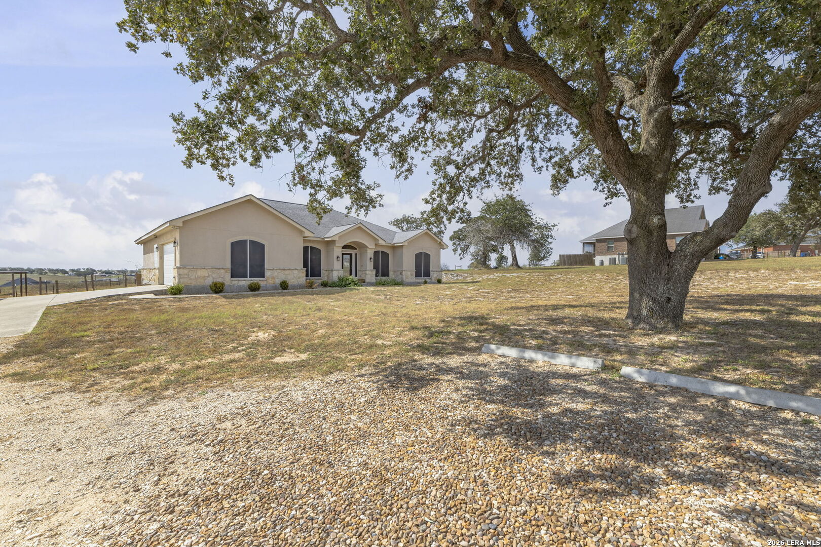 708 Lake Valley Dr