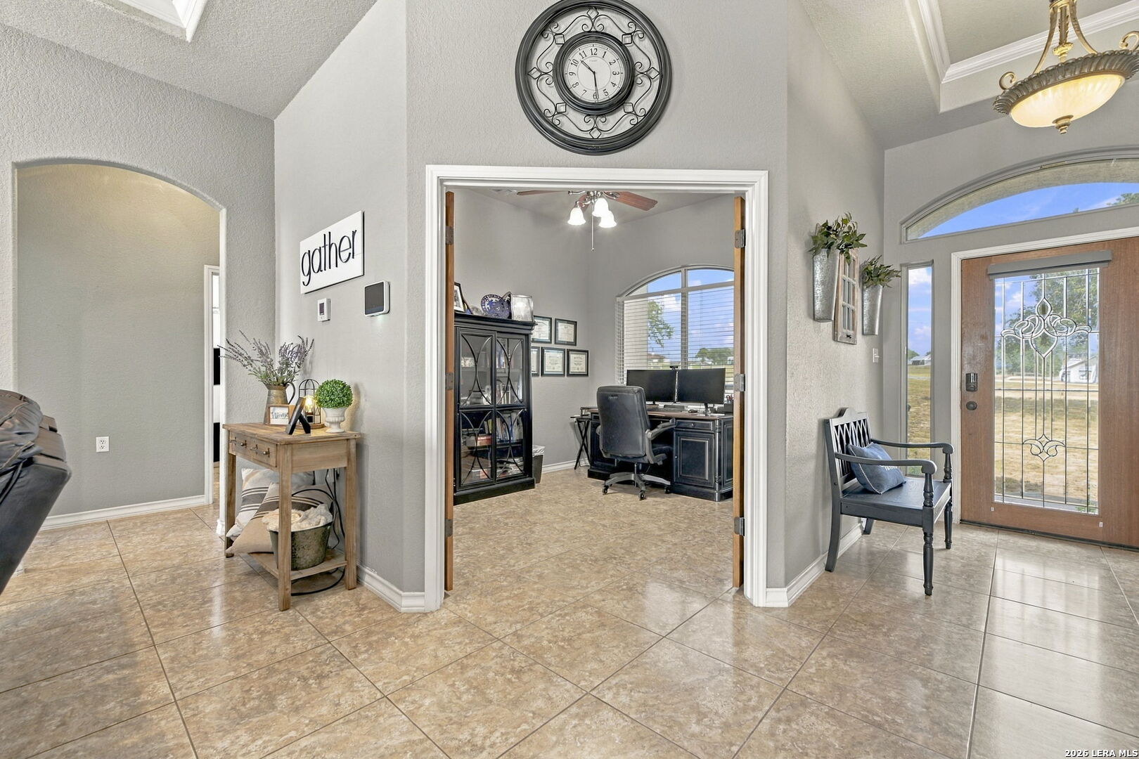 708 Lake Valley Dr