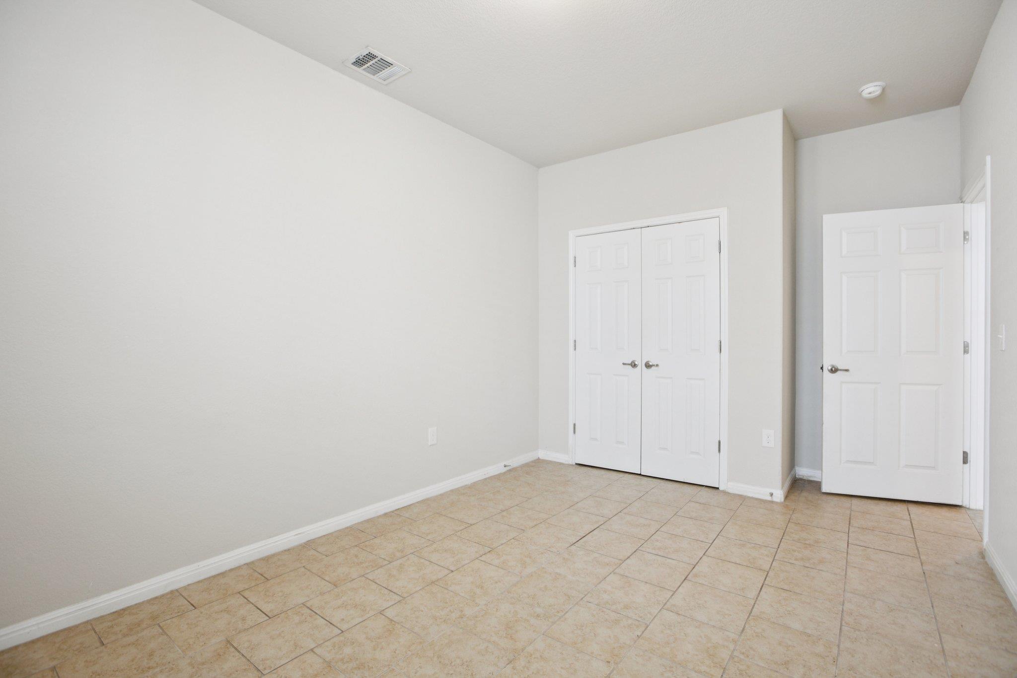 176 Mayney LN