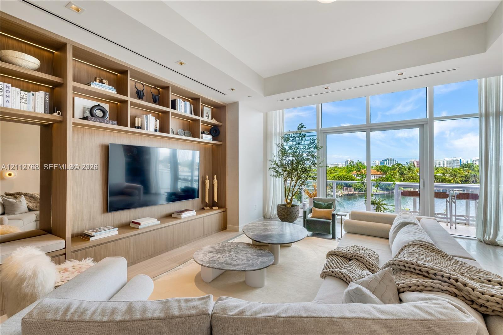4701 N Meridian Ave 304 Miami Beach Fl Us 33140 267a566c23ba1ae18140e6c3c0436340