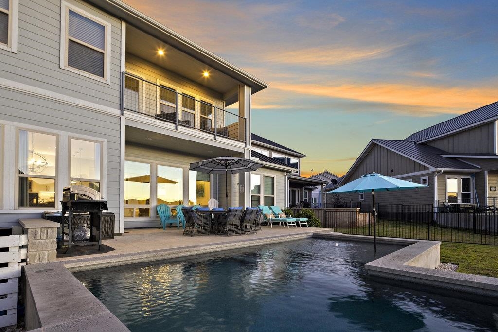 208 Archview Lane