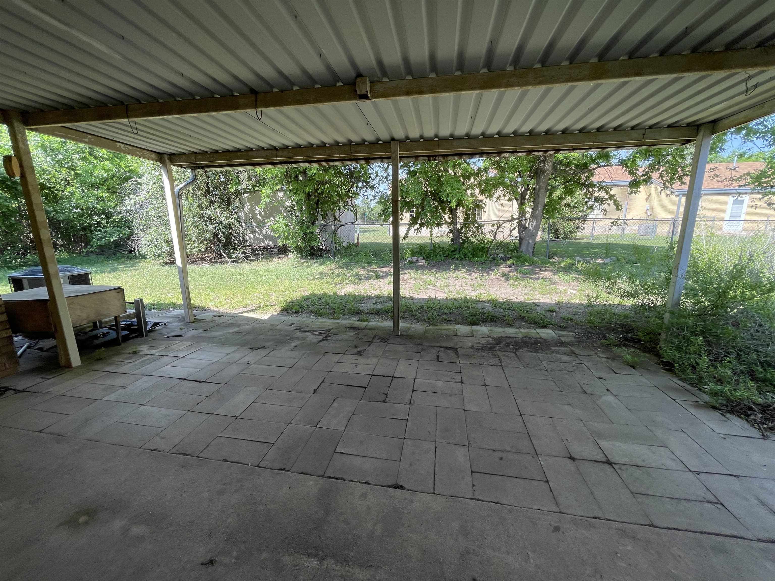 425 W Vaughan Street