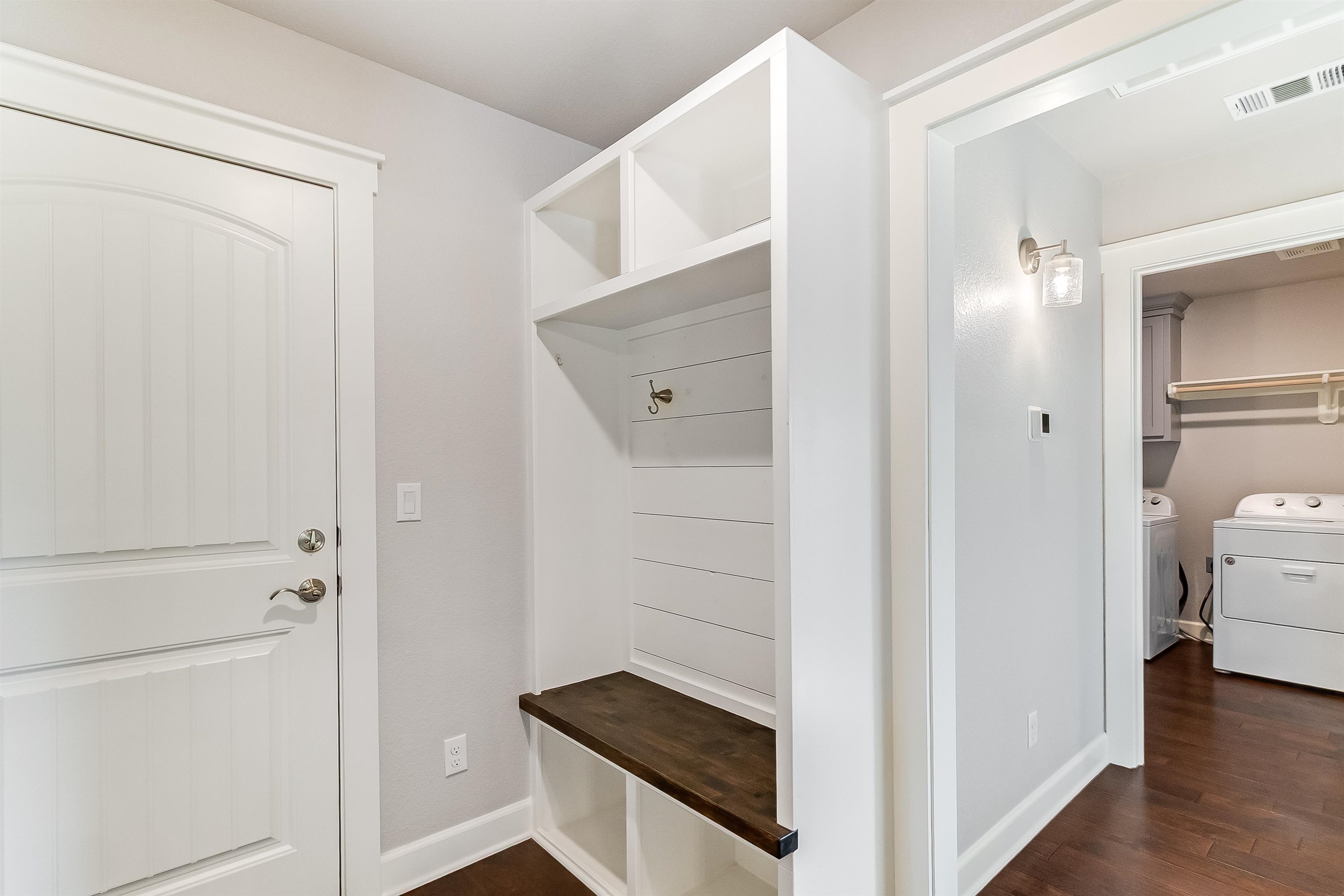 104 Avery Spur