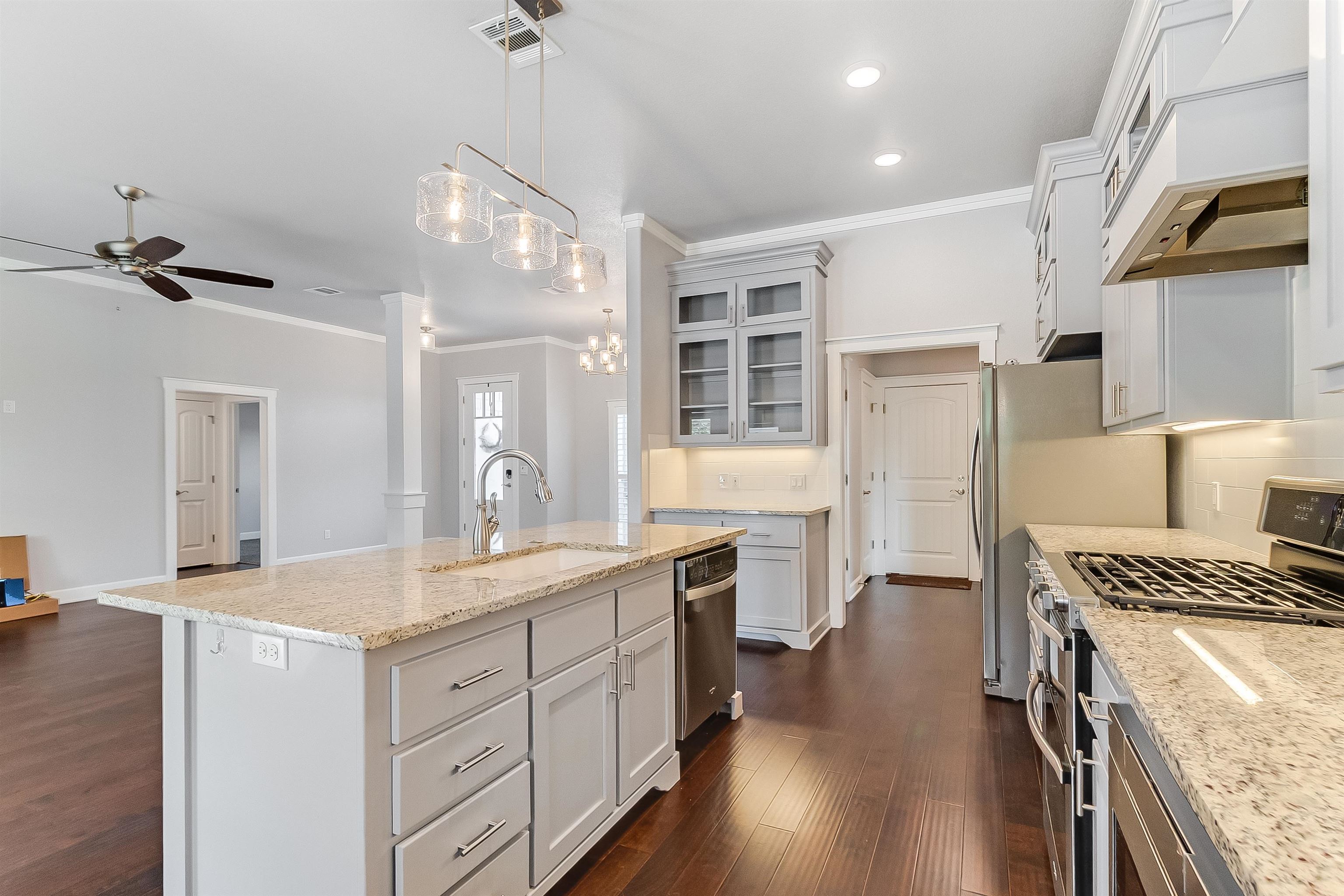 104 Avery Spur