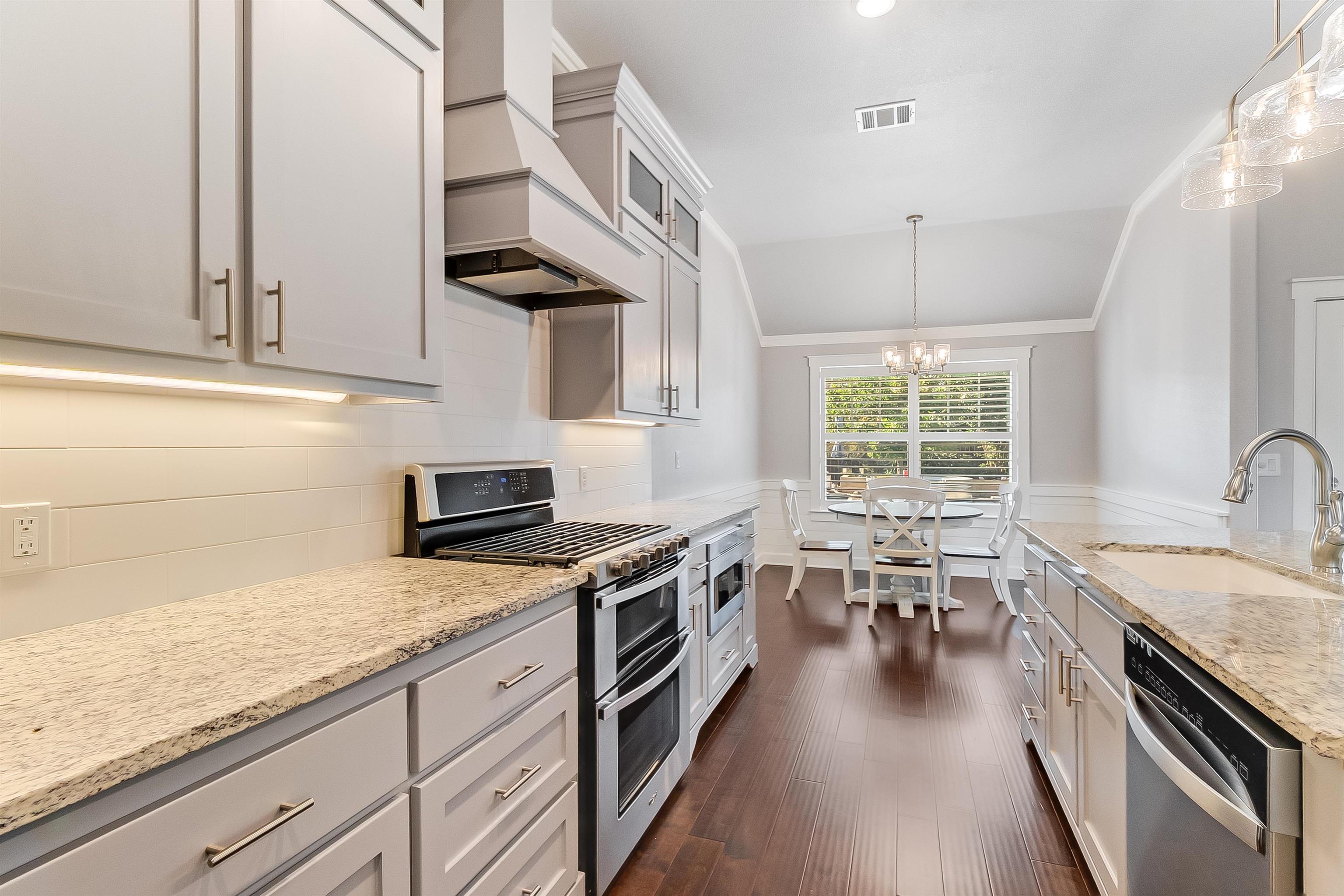 104 Avery Spur