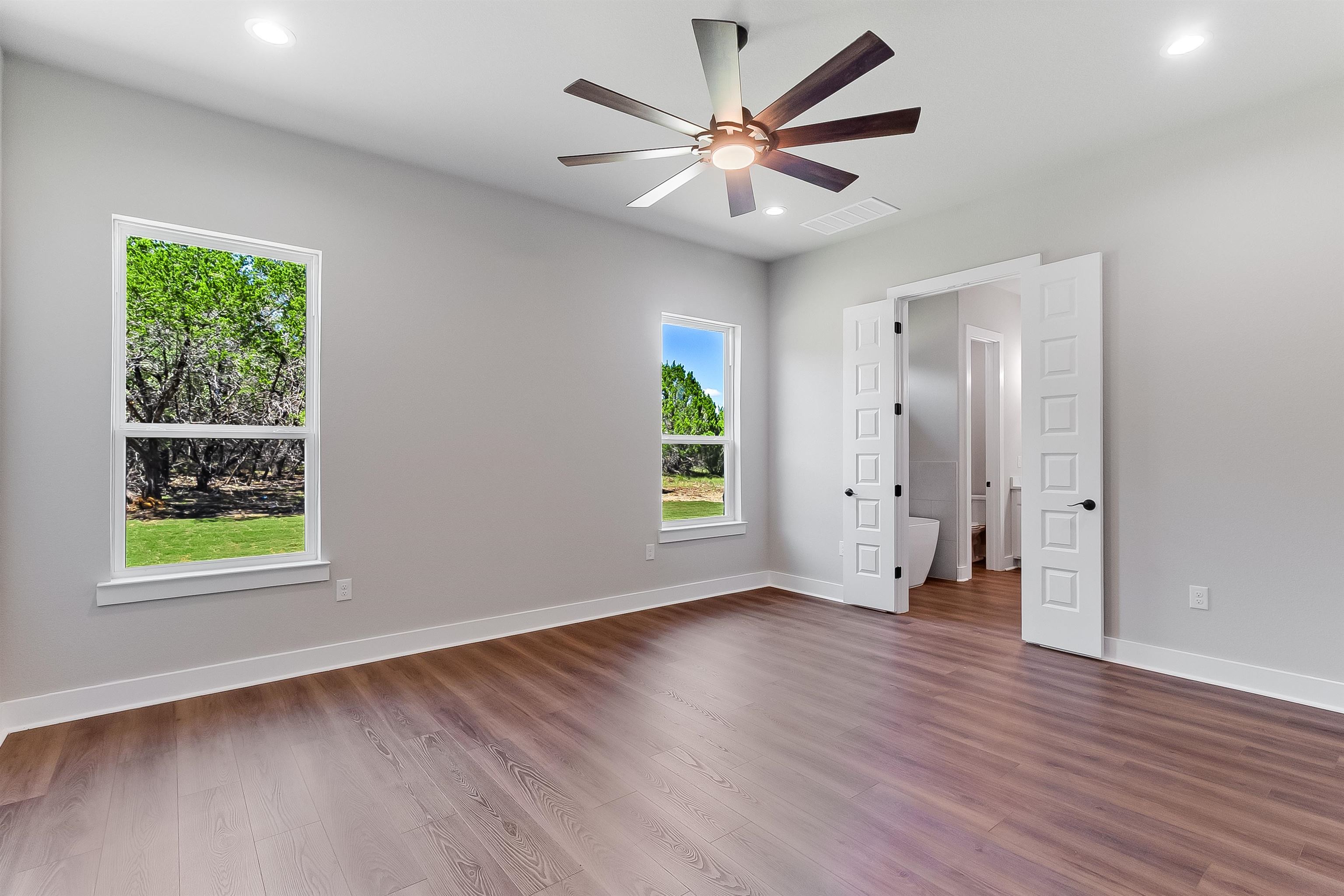 118 Rosebud Ranch Road