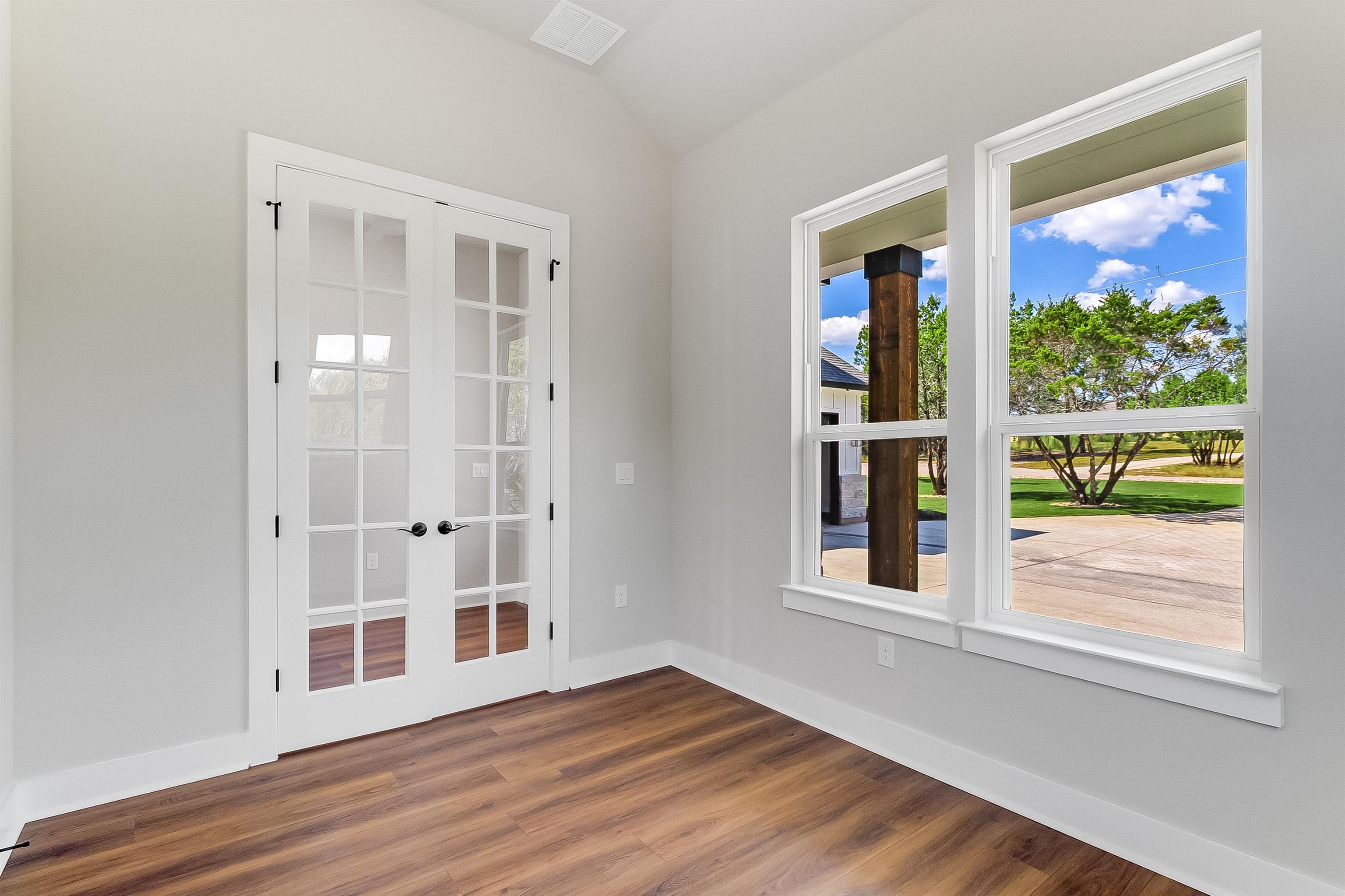 179 Rosebud Ranch Road