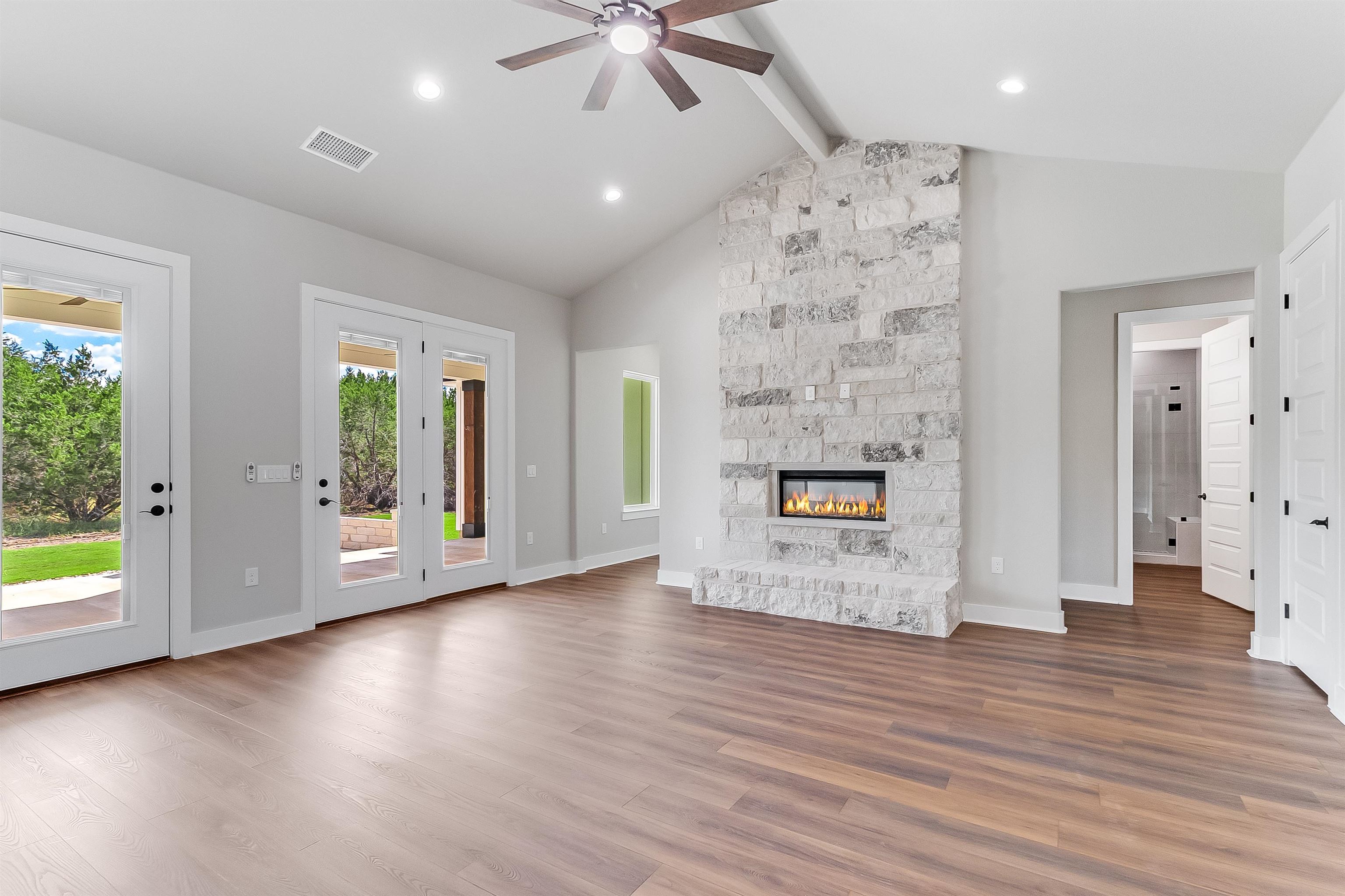 179 Rosebud Ranch Road