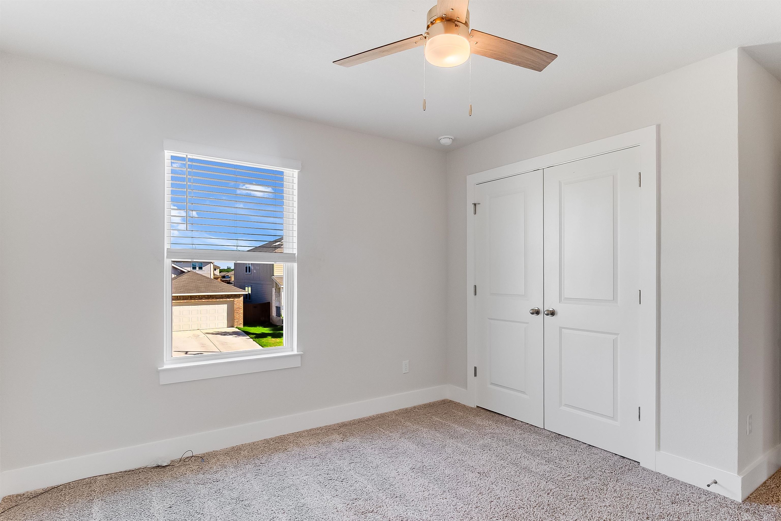 525 Longmount Cove