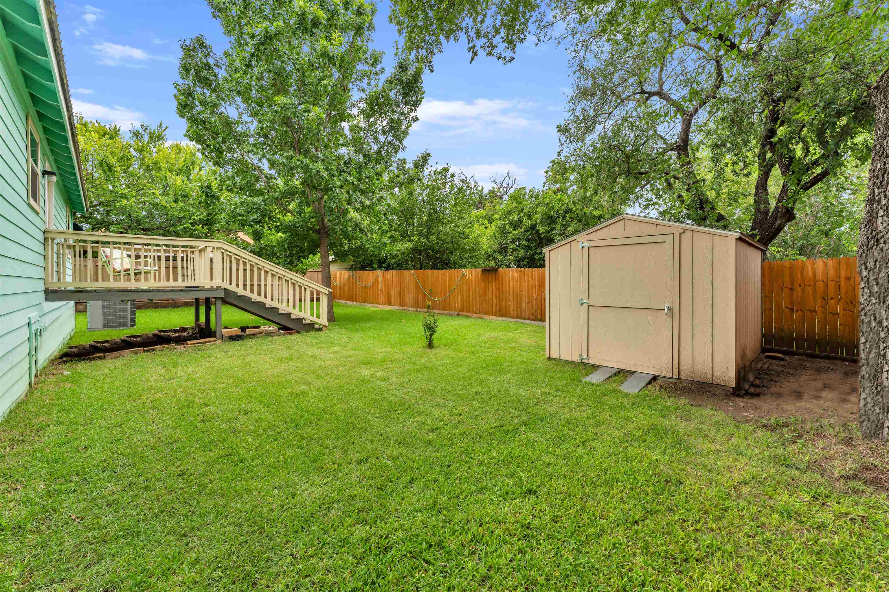1607 Oatman