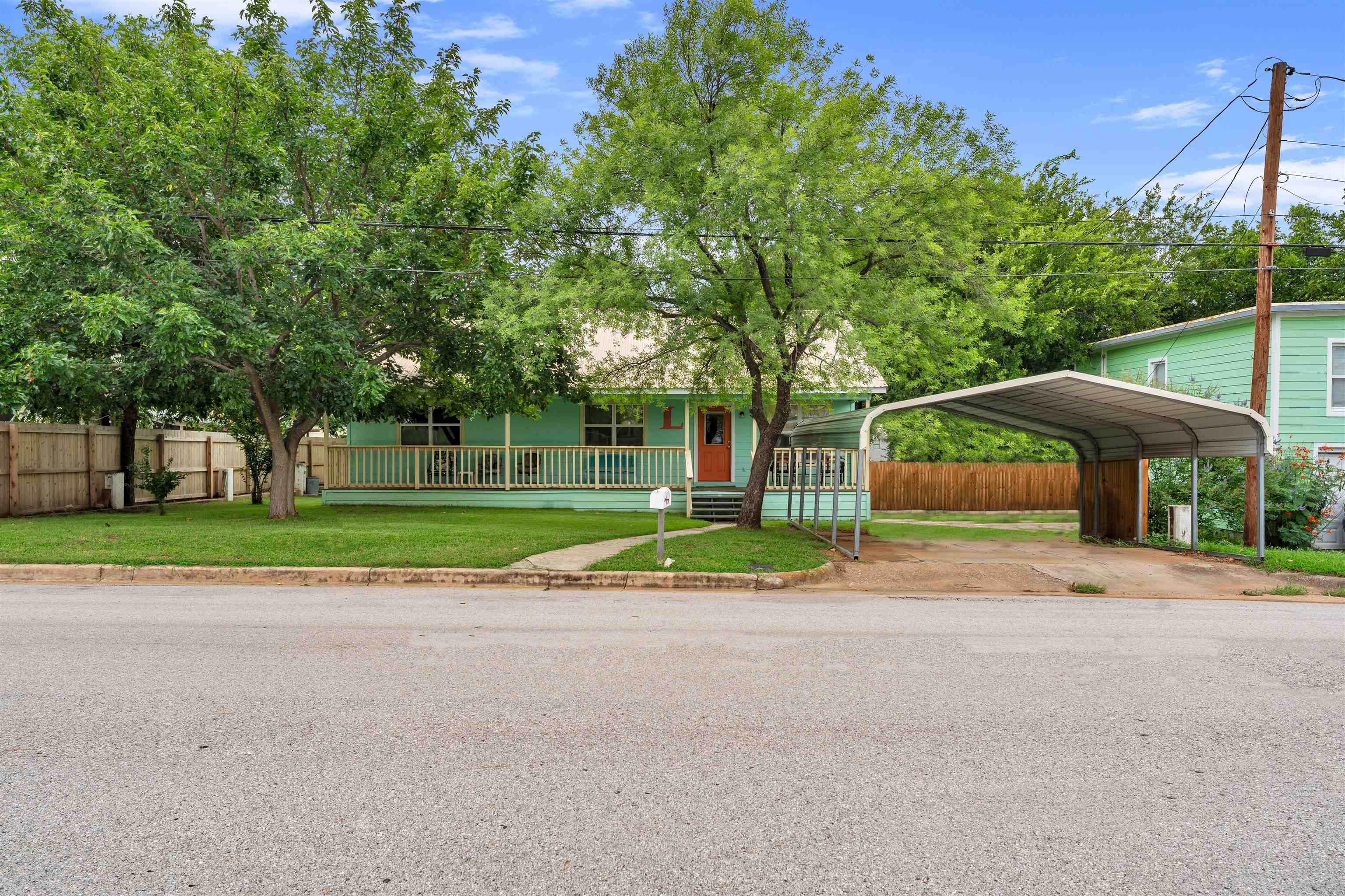 1607 Oatman