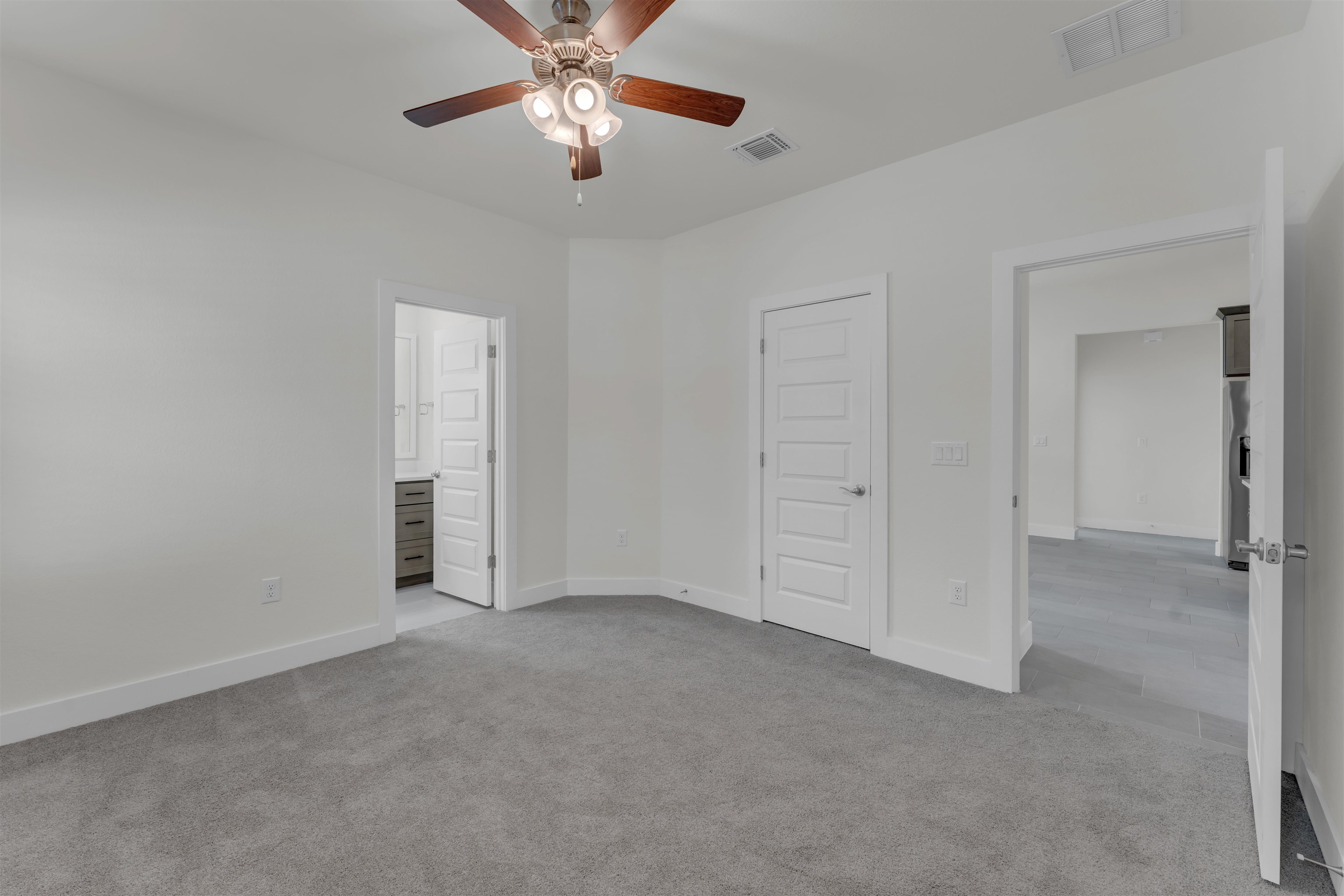 449 Dove Trail