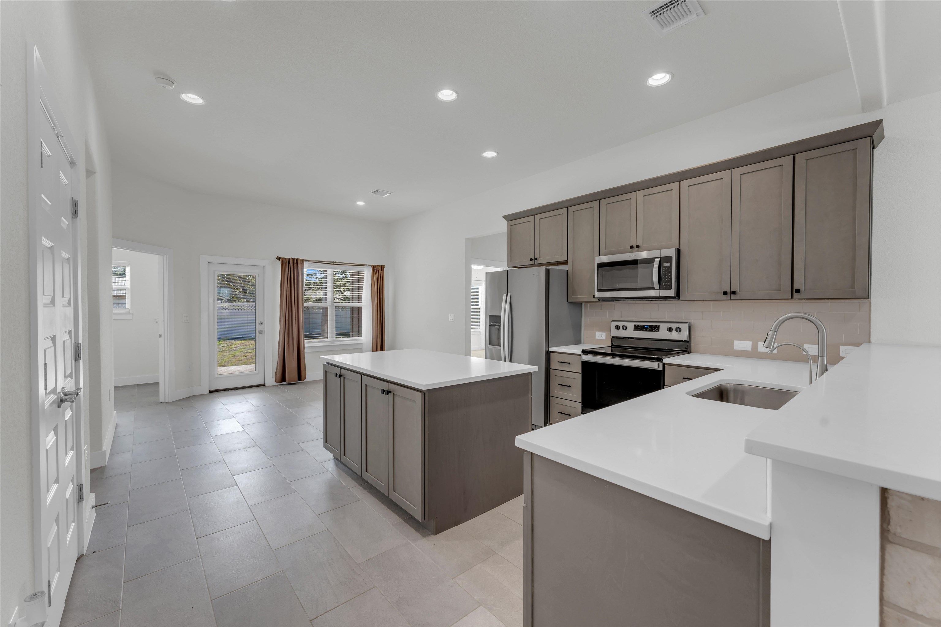 449 Dove Trail