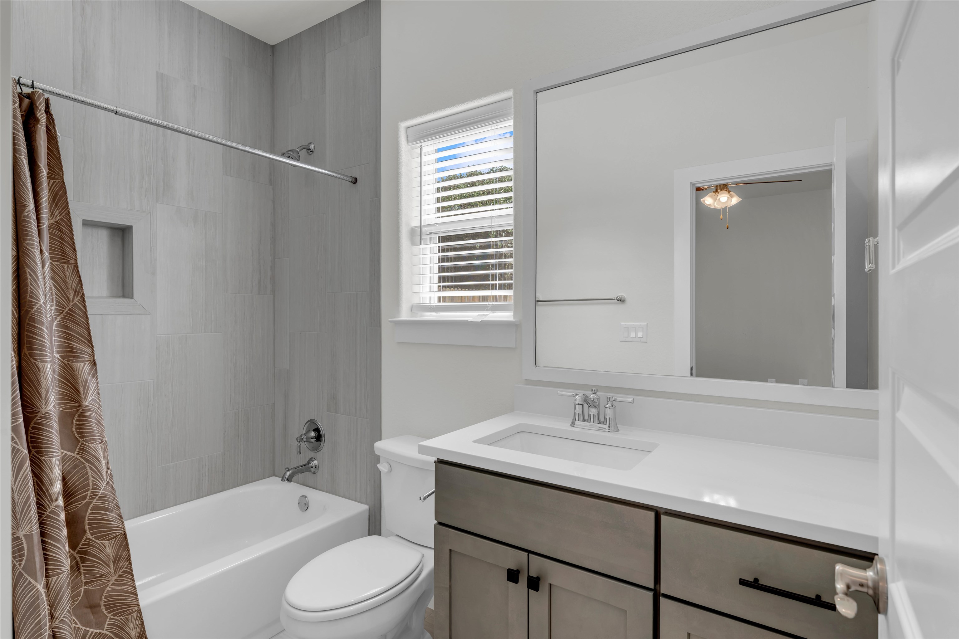 449 Dove Trail
