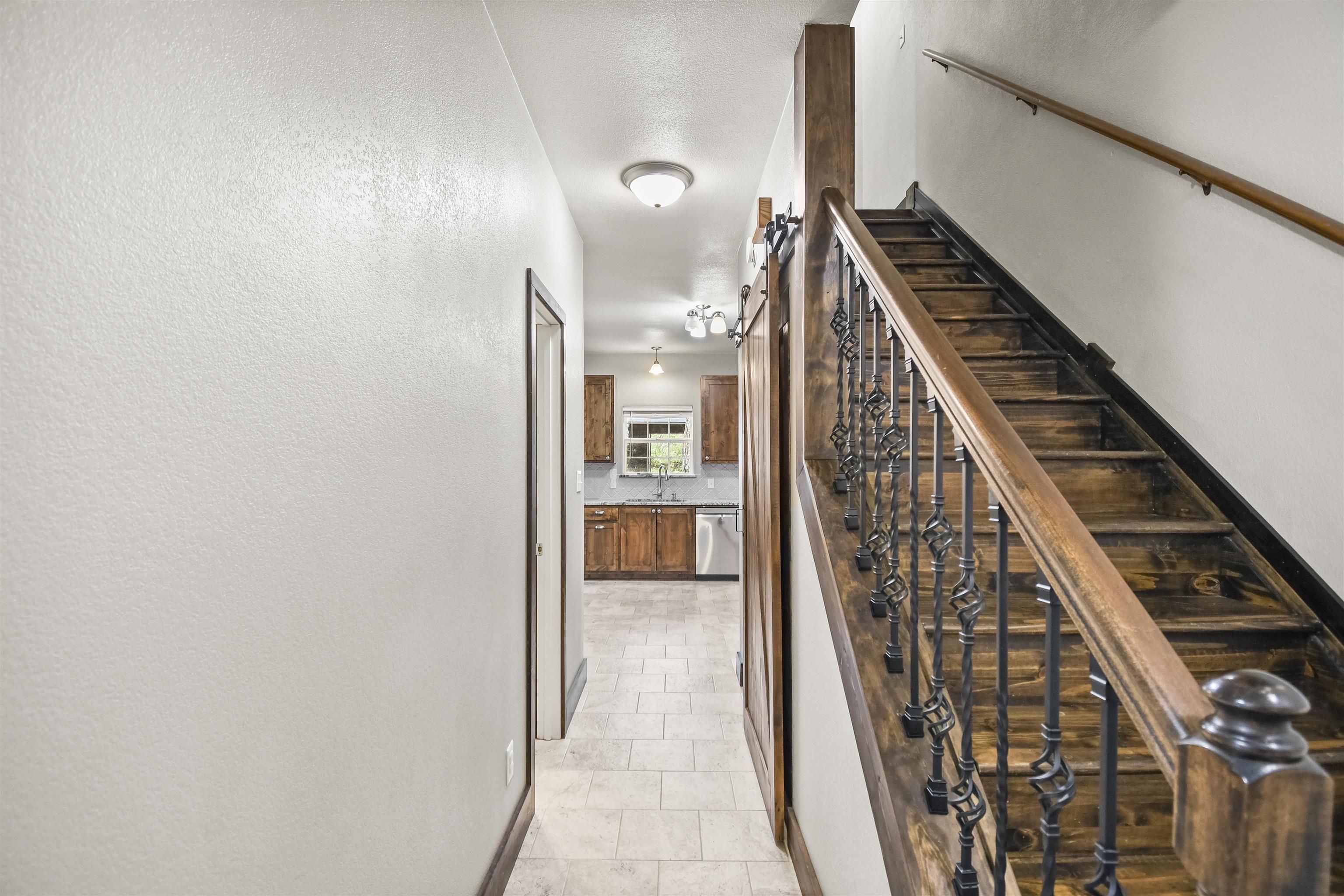 6450 River Oaks Drive