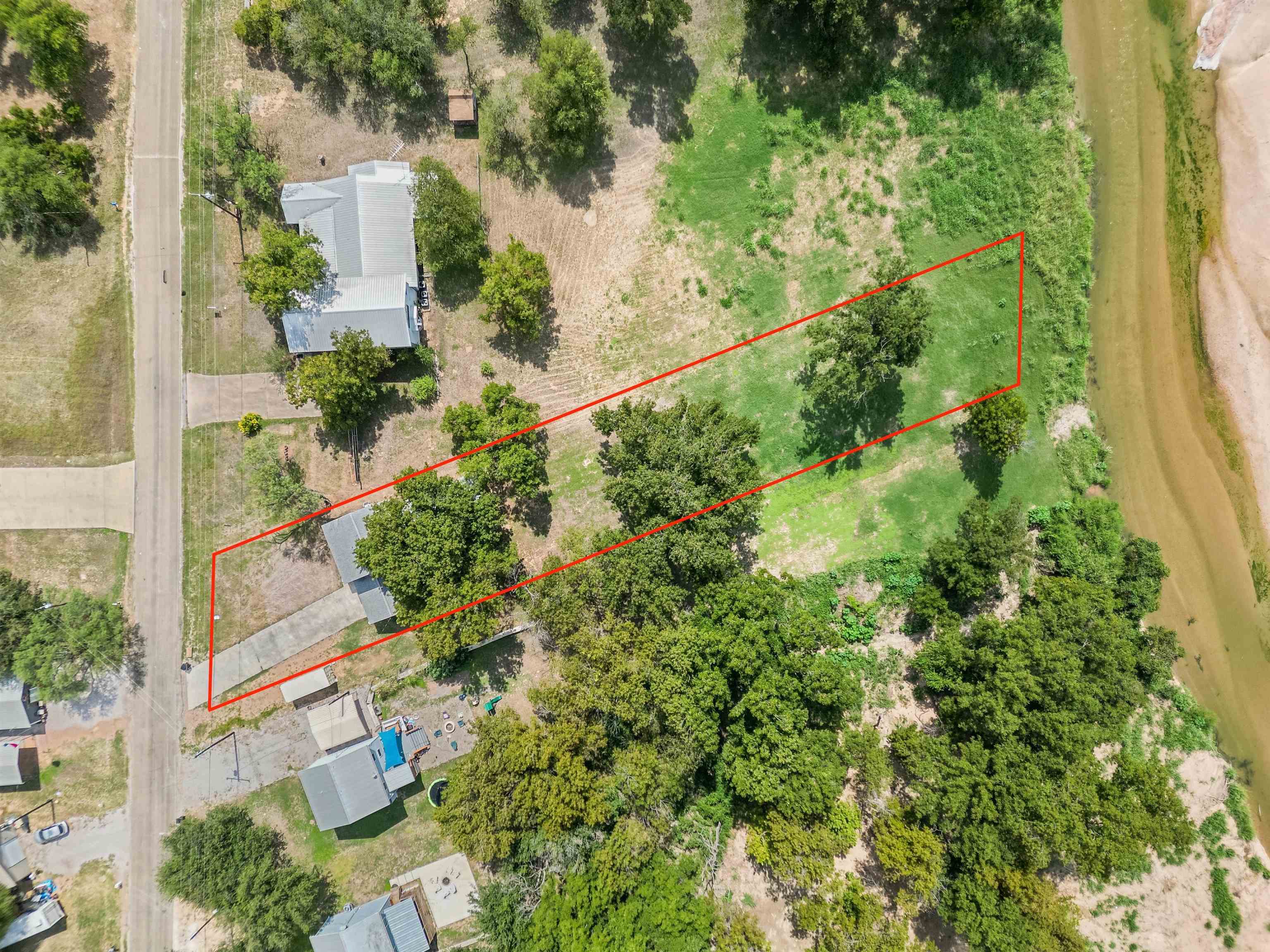 6450 River Oaks Drive